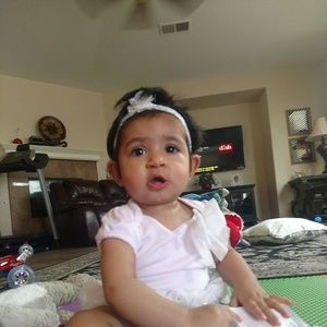 Meet your Posher, Saira